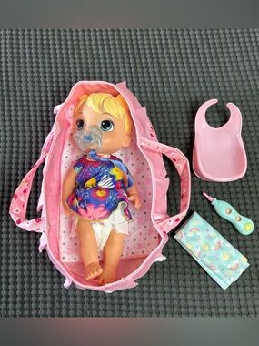 Hasbro Pink Baby Doll Playset with Accessories, Medical Supplies, Battery